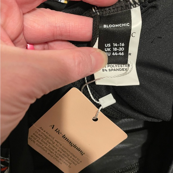 Bloomchic Brand NWT Size 14-16 Boho Print Surplice Neck One Piece Swimsuit - Picture 7 of 7